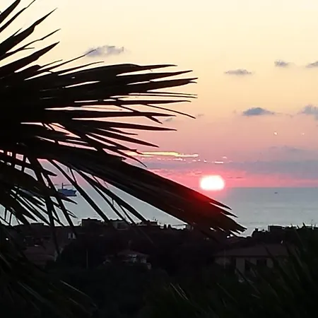 Cassuto Maison De Charme Bed & Breakfast 3*