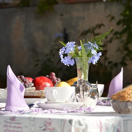 Cassuto Maison De Charme Bed & Breakfast