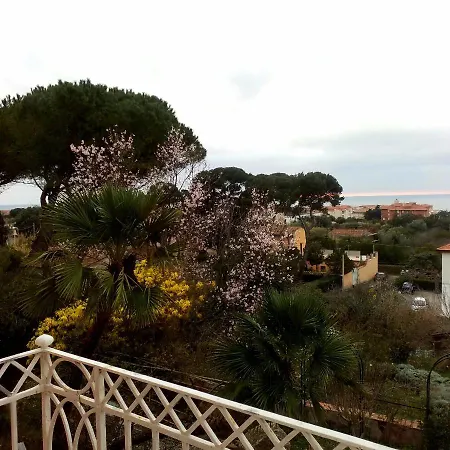 Bed & Breakfast Cassuto Maison De Charme 3*
